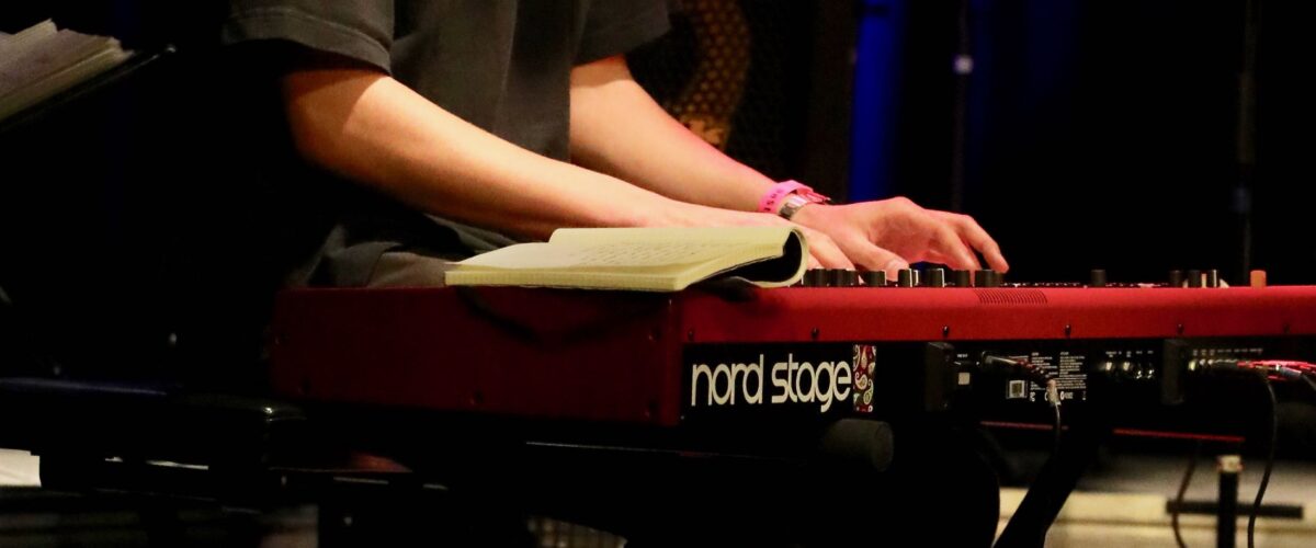 OnStage 30032019 - - 1