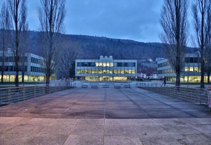 Foto M mit D und GF bläulich